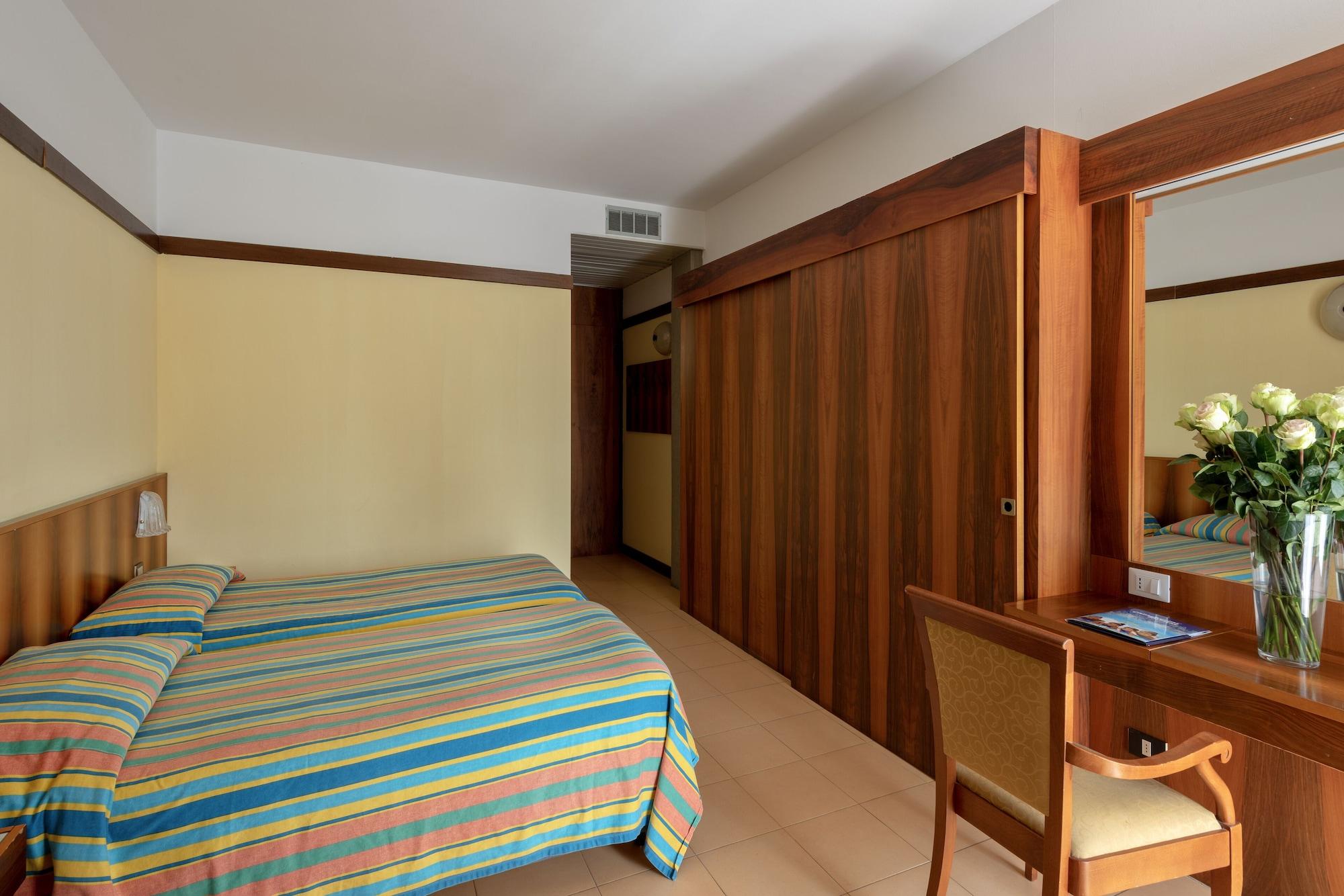 Sporthotel Olimpo การ์ดา ภายนอก รูปภาพ